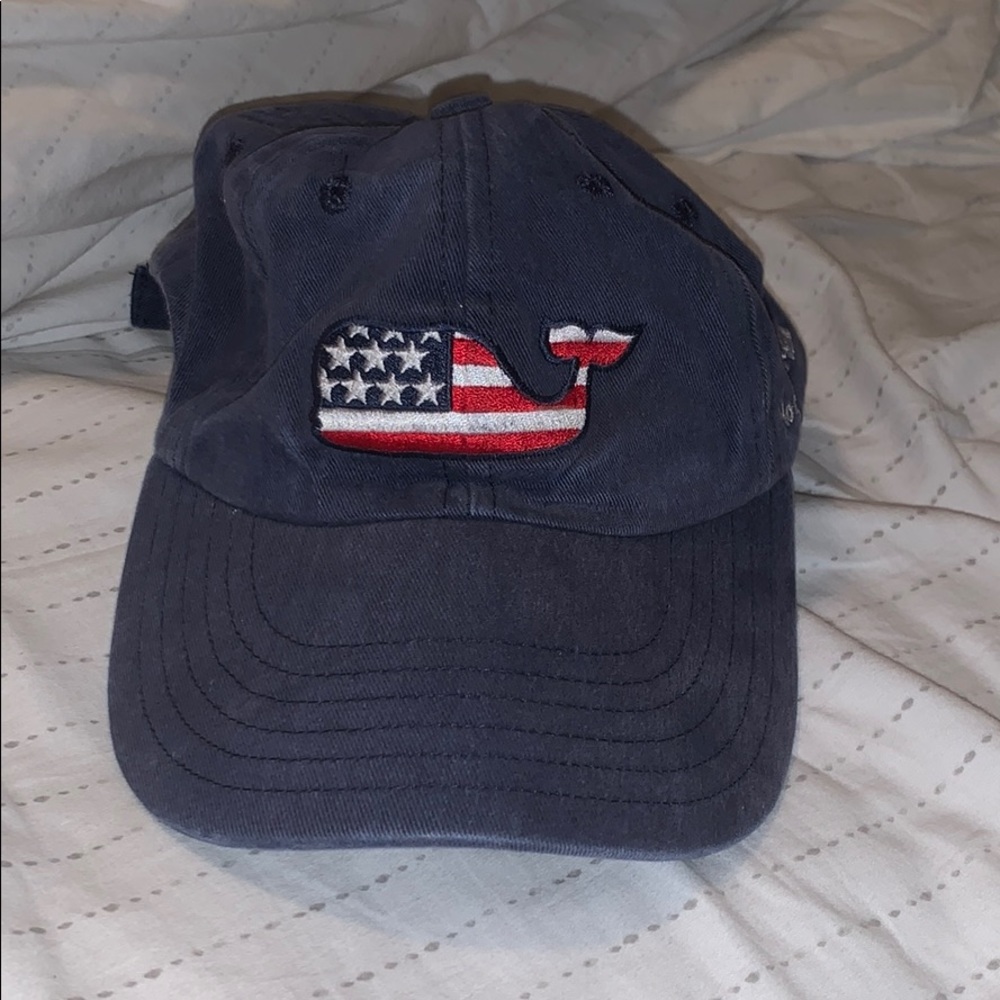Vineyard vines north carolina hat